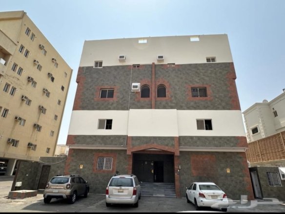 عمارة استثمارية 4 ادوار شارعين جنوبي شرقي مساحة 529 متر